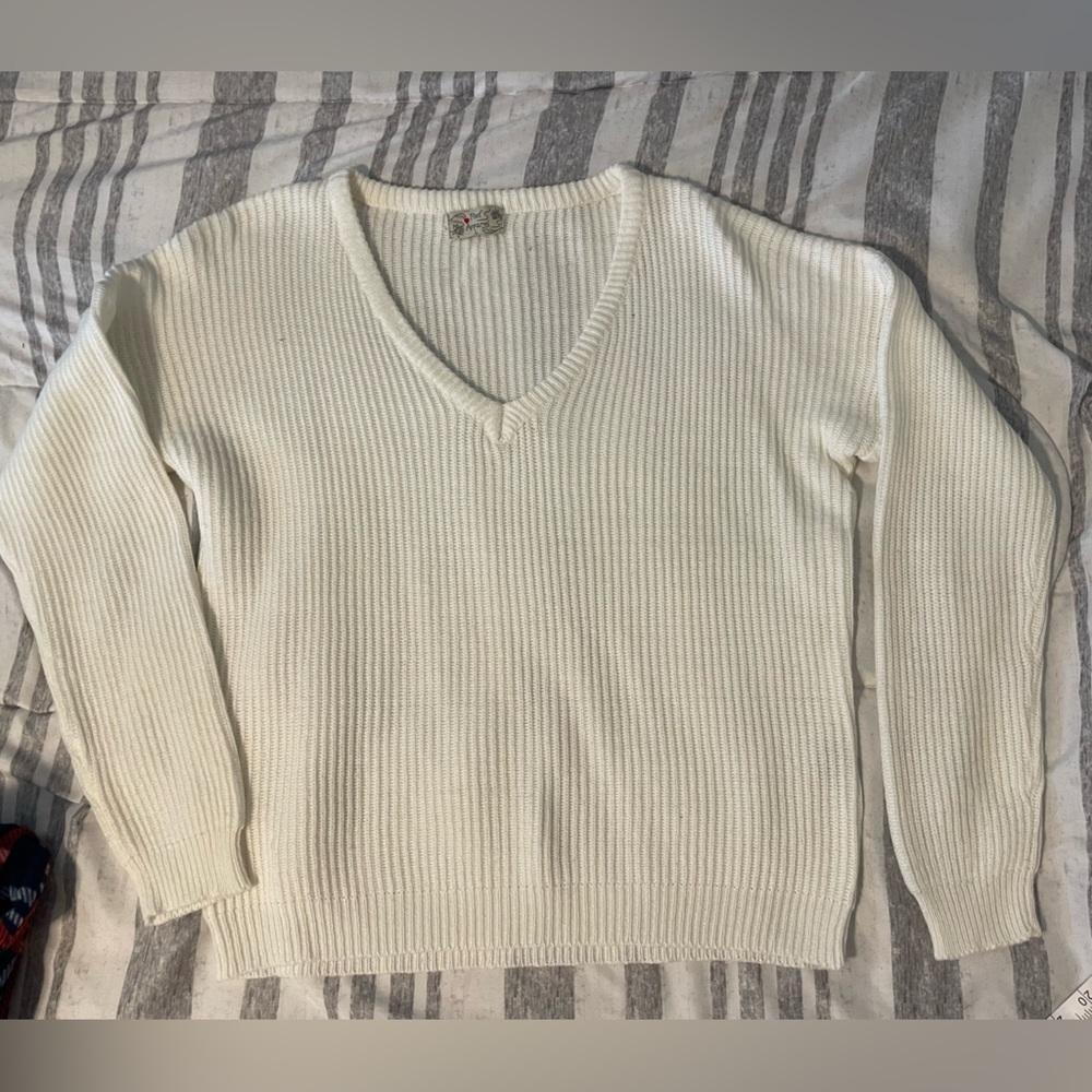Ladies sweater white size L